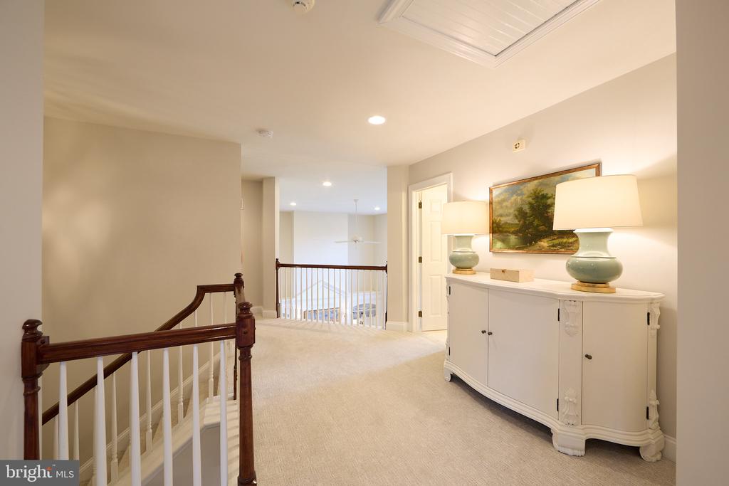 48 LILY POND LANE