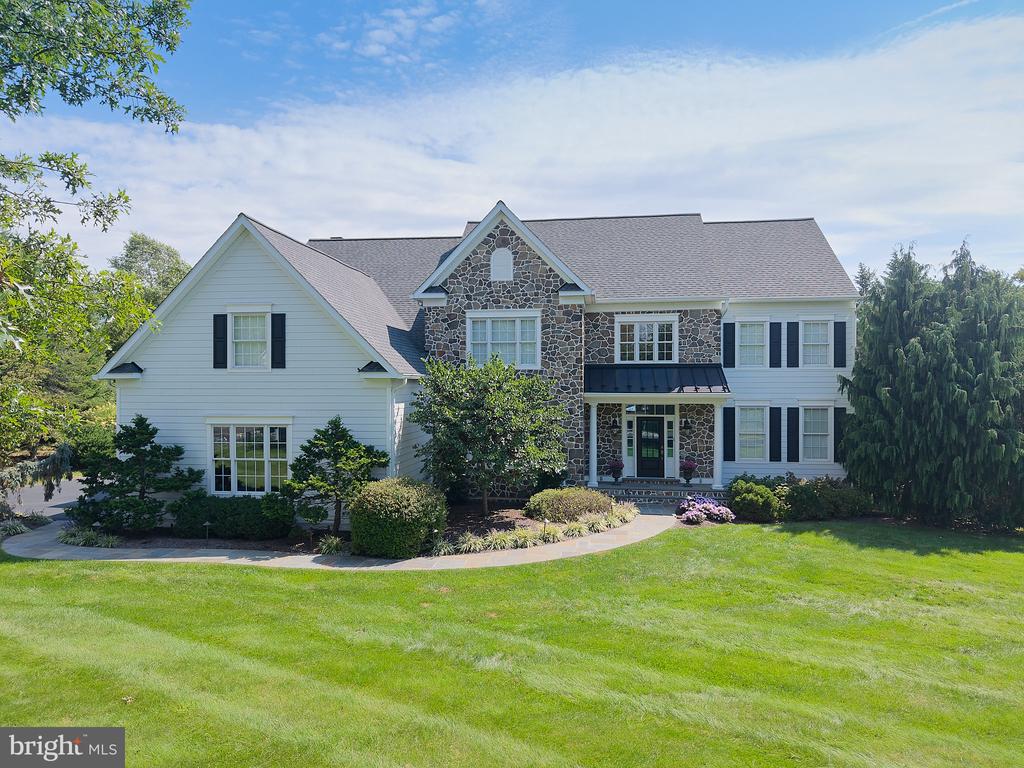 48 LILY POND LANE