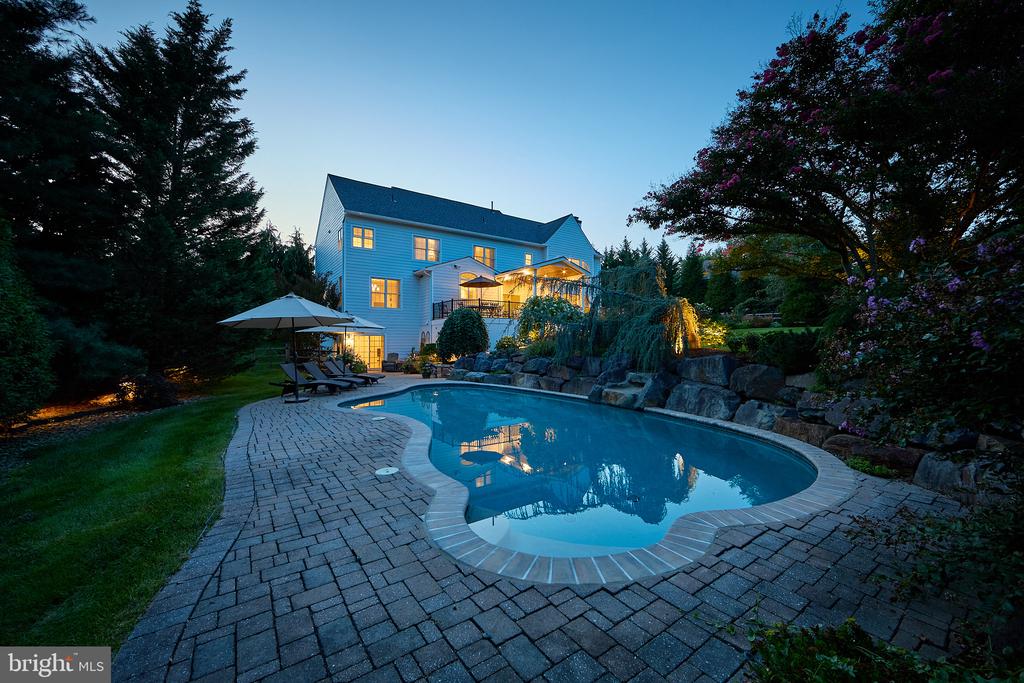 48 LILY POND LANE