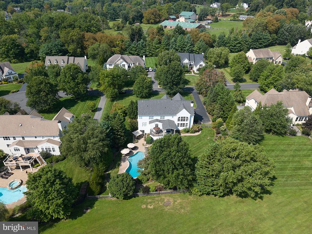 48 LILY POND LANE