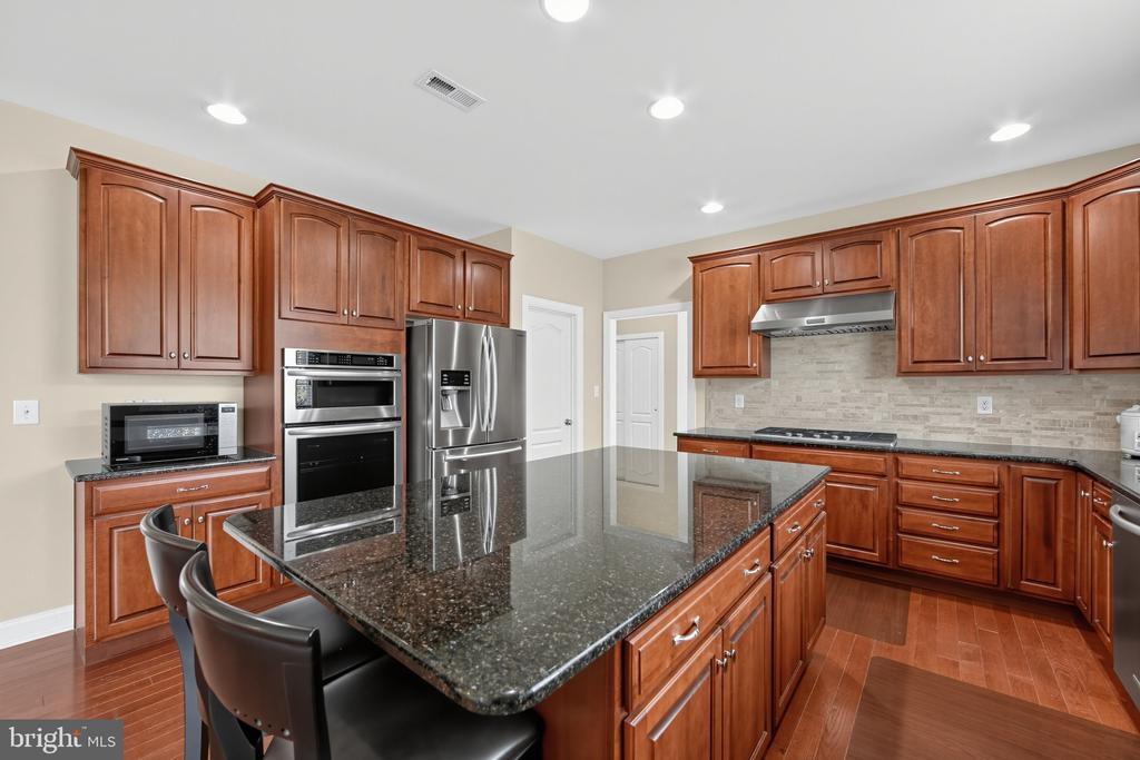 3996 POWELL ROAD