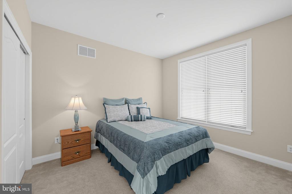 3996 POWELL ROAD