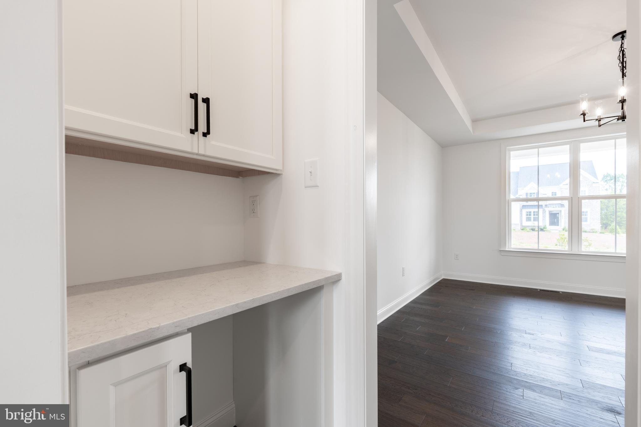 409 LONGVIEW
