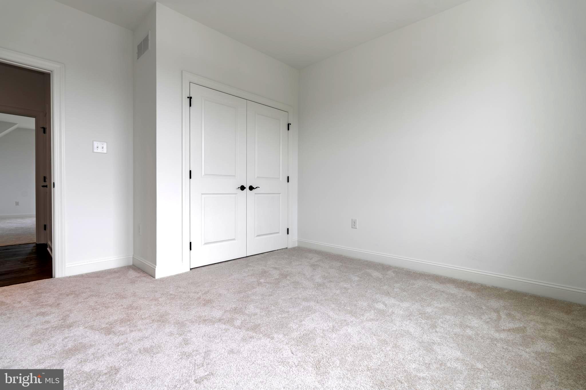 409 LONGVIEW