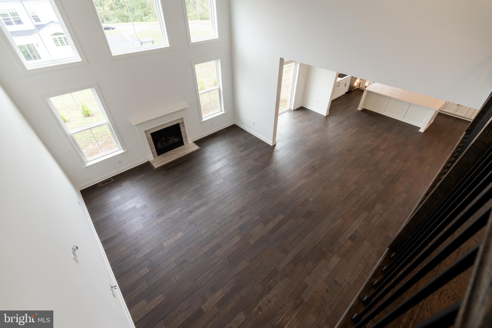 409 LONGVIEW