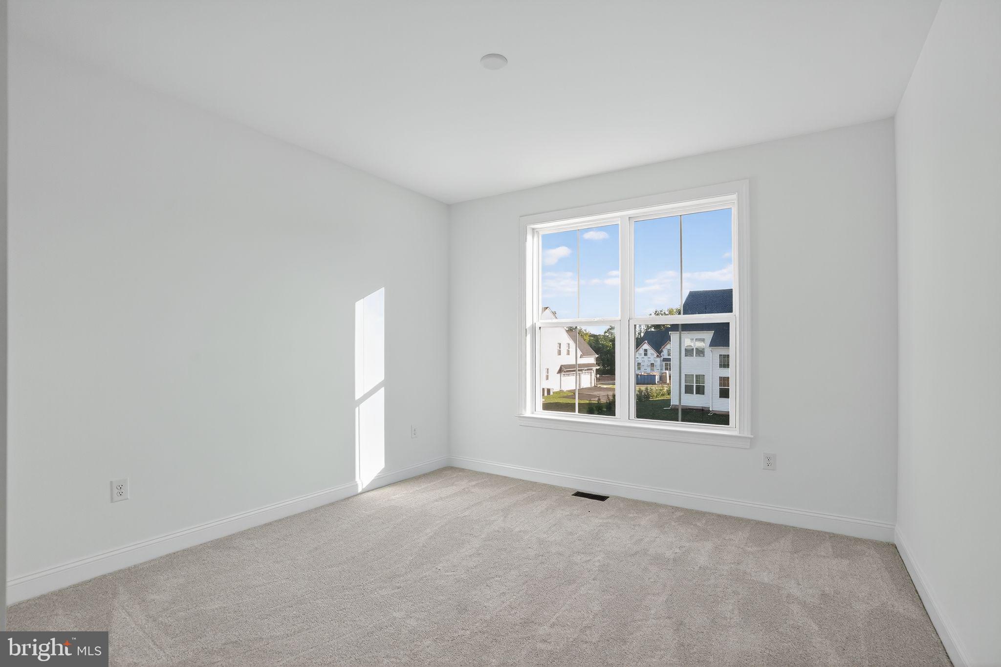 409 LONGVIEW DRIVE