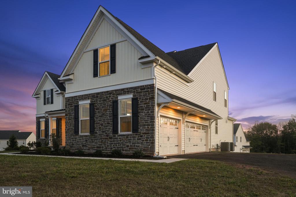 409 LONGVIEW DRIVE