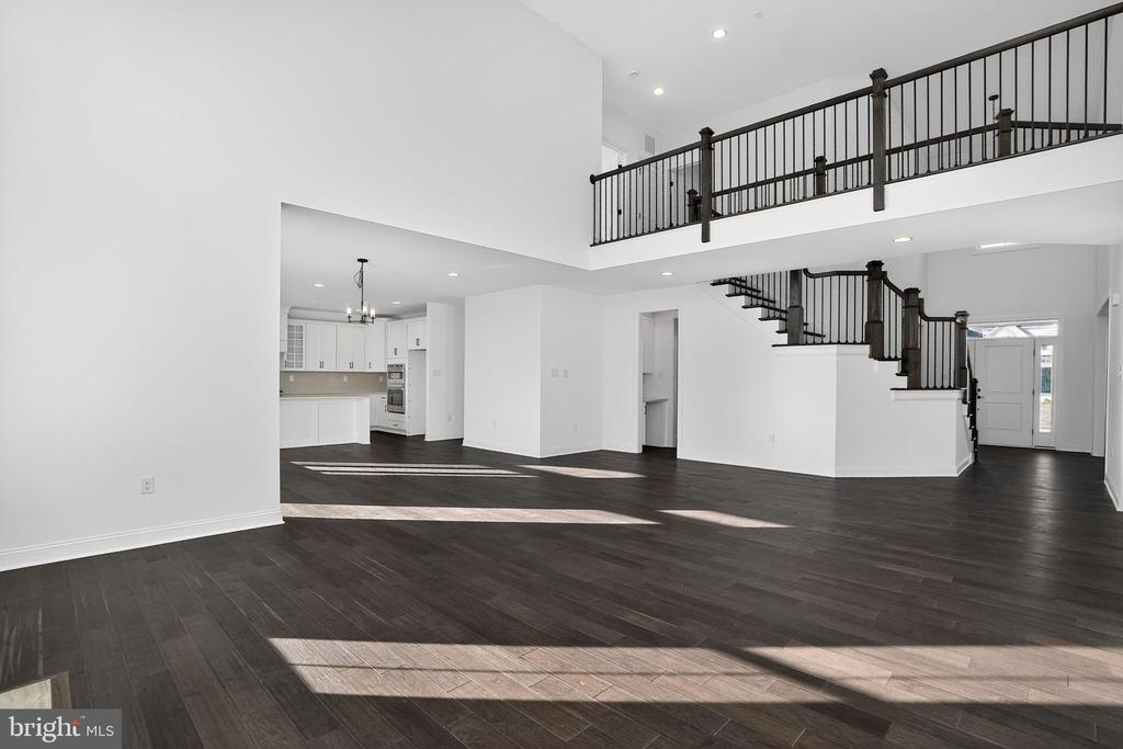409 LONGVIEW DRIVE
