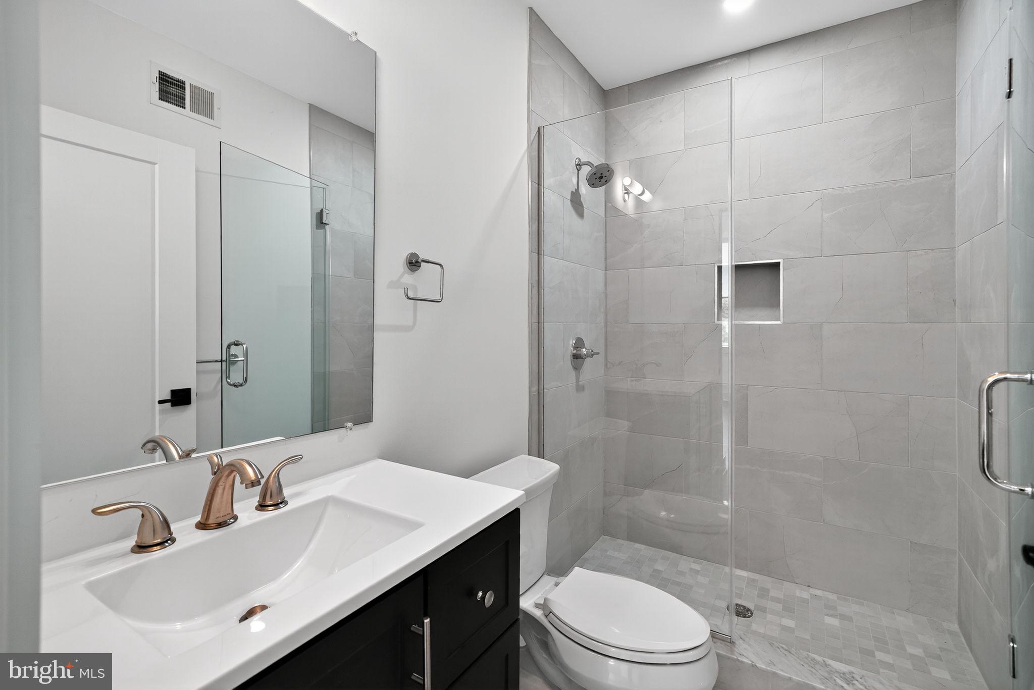 6522 MAGNOLIA STREET