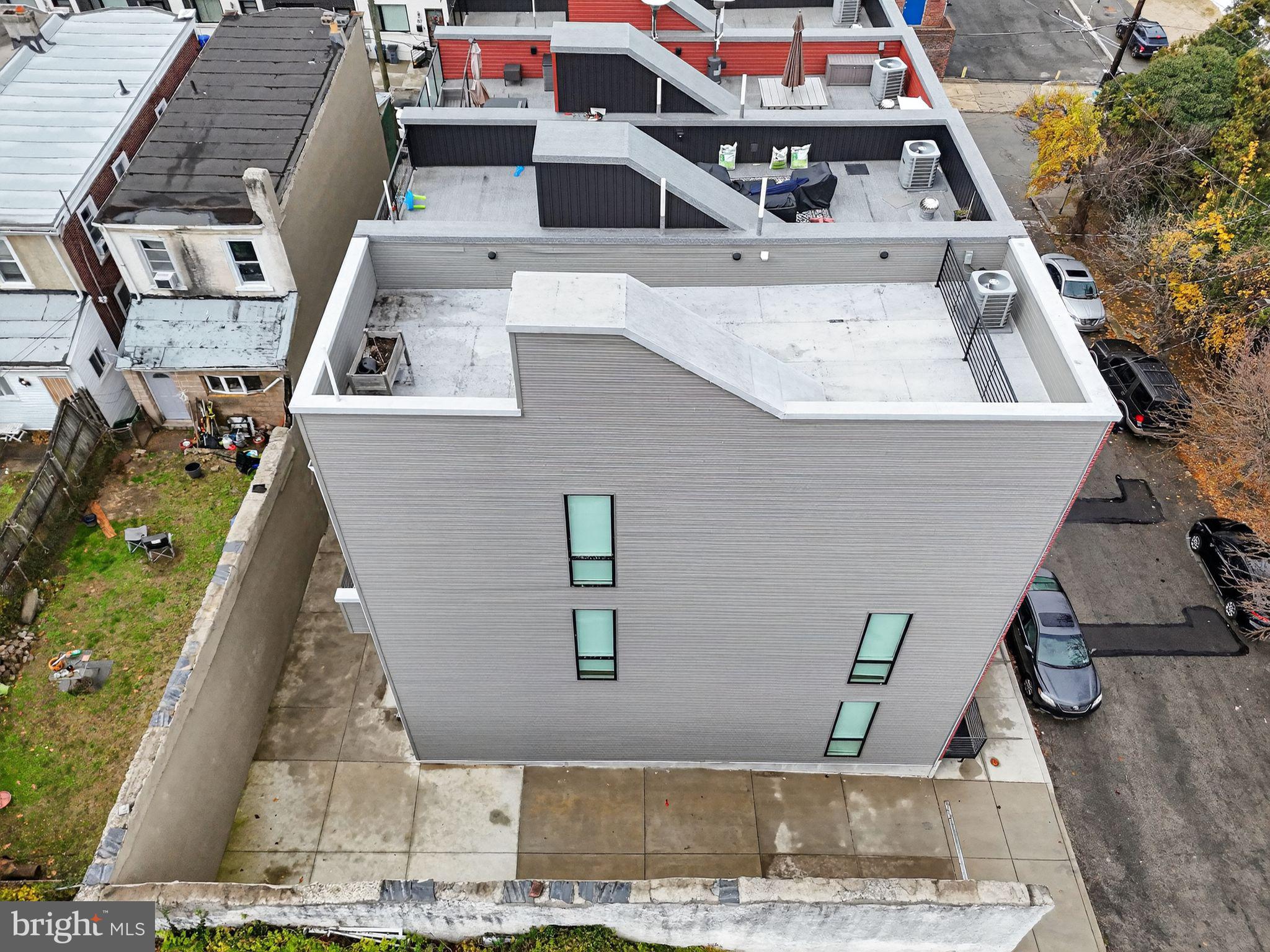 6522 MAGNOLIA STREET