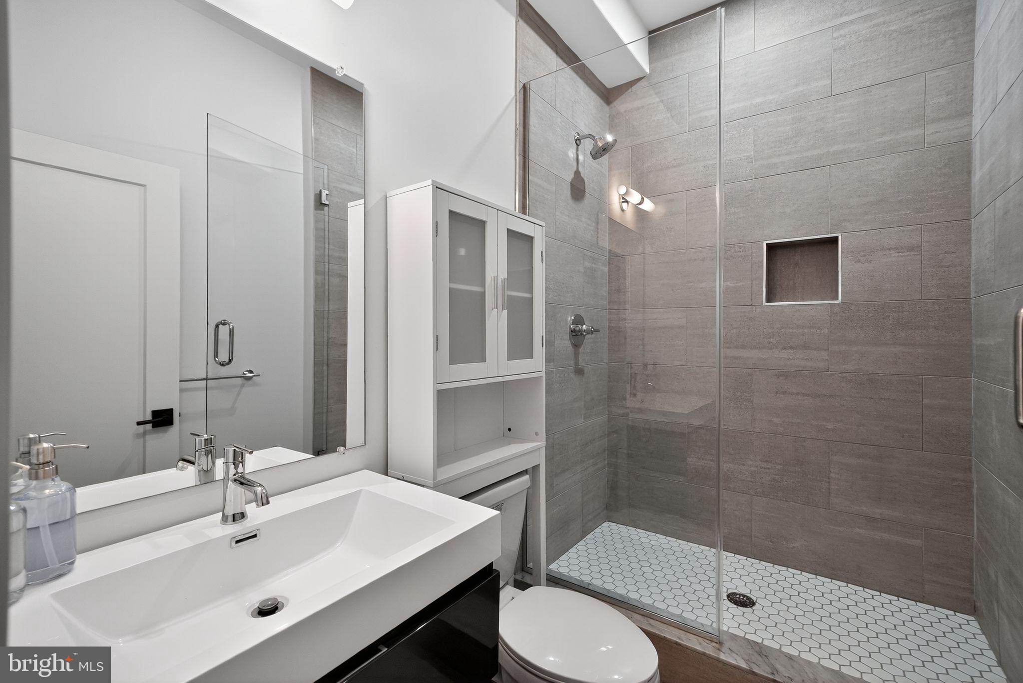 6522 MAGNOLIA STREET