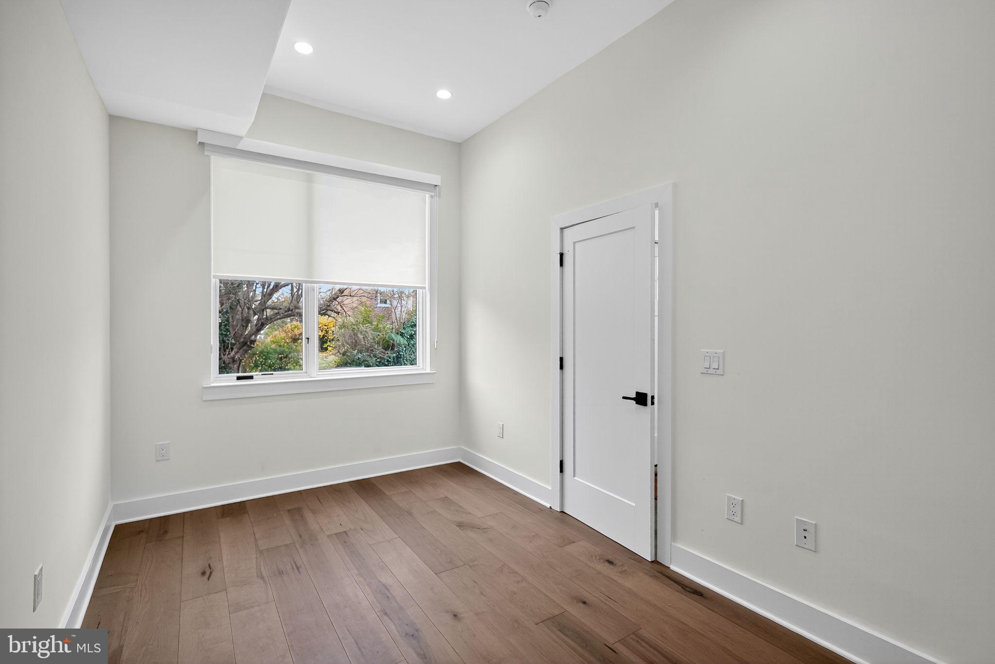 6522 MAGNOLIA STREET