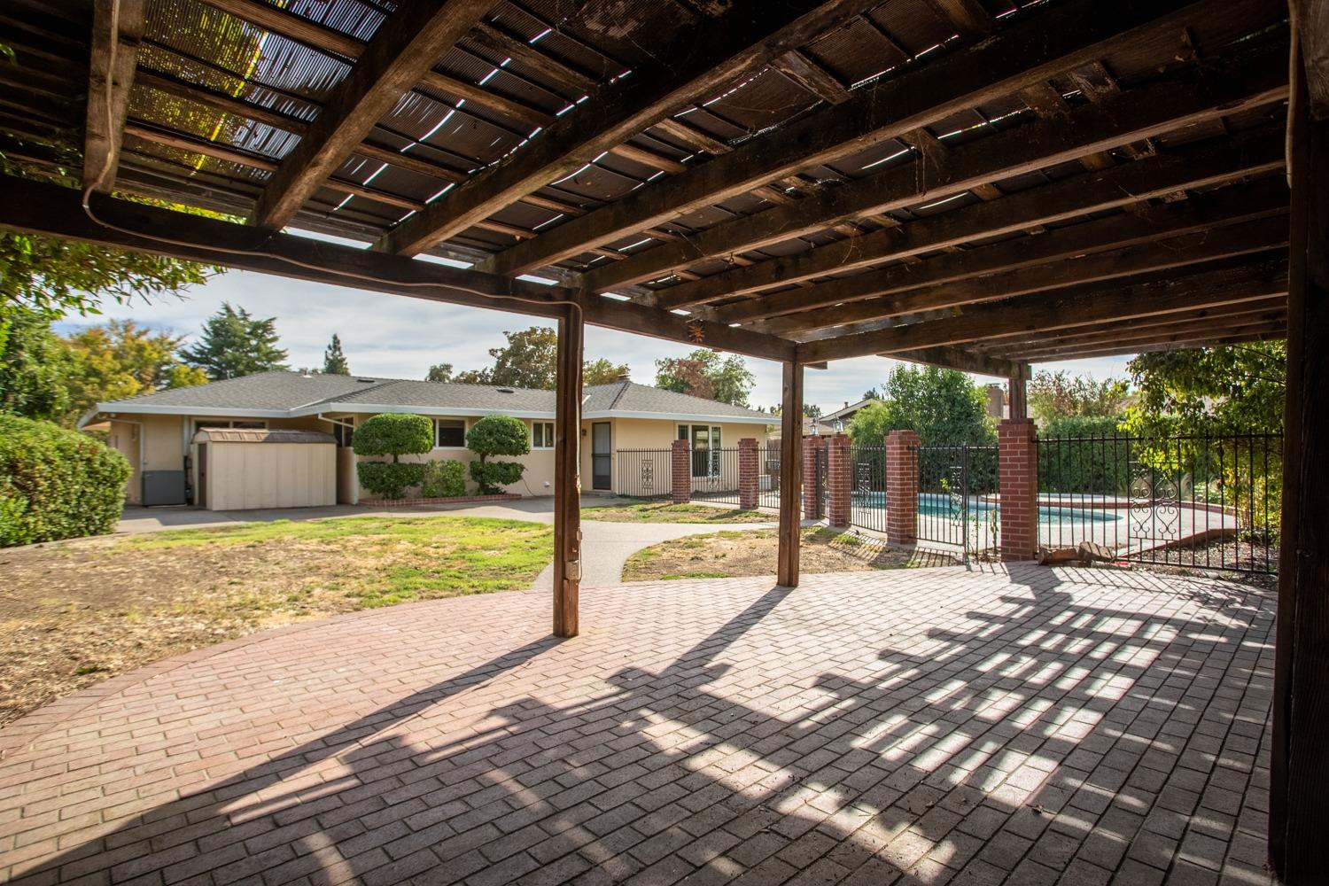 5009 Cowell Boulevard