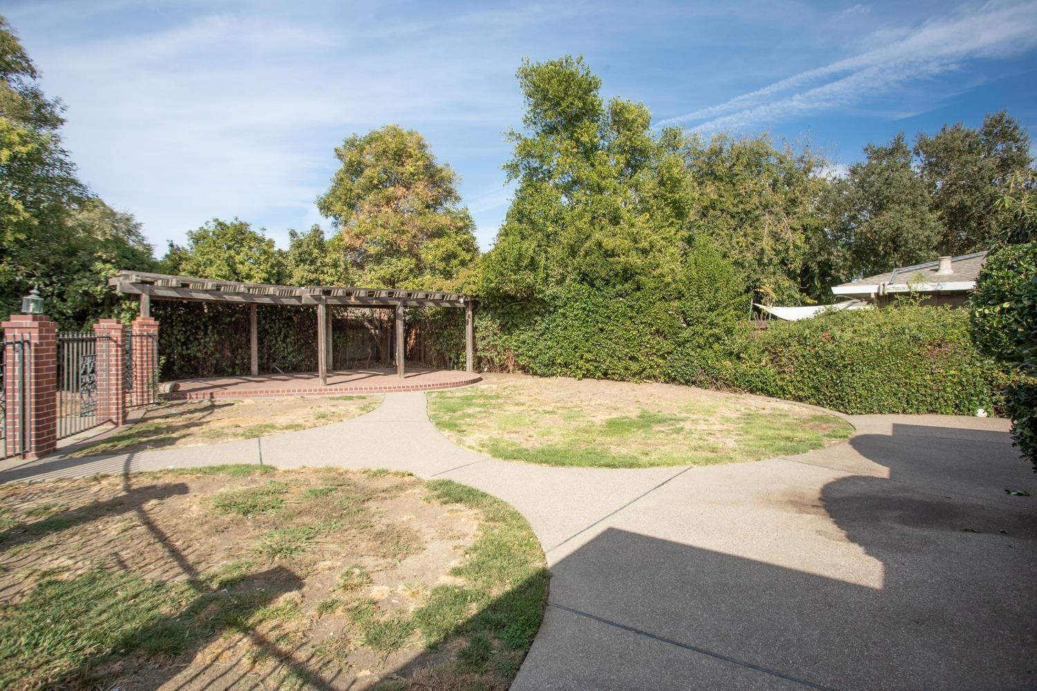 5009 Cowell Boulevard