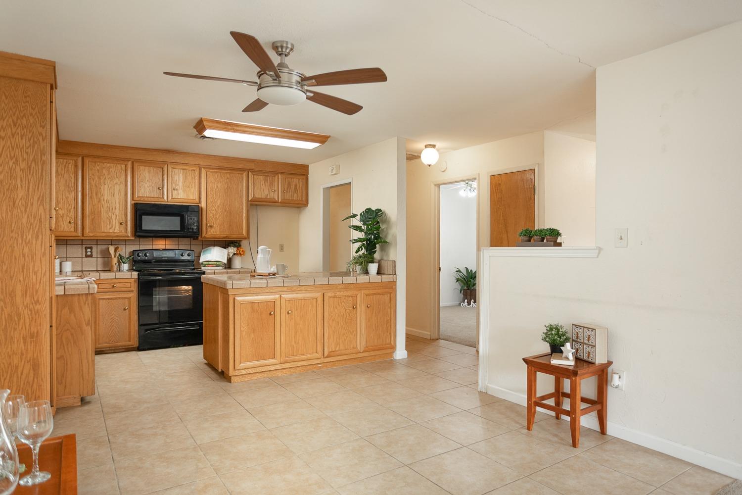 5009 Cowell Boulevard