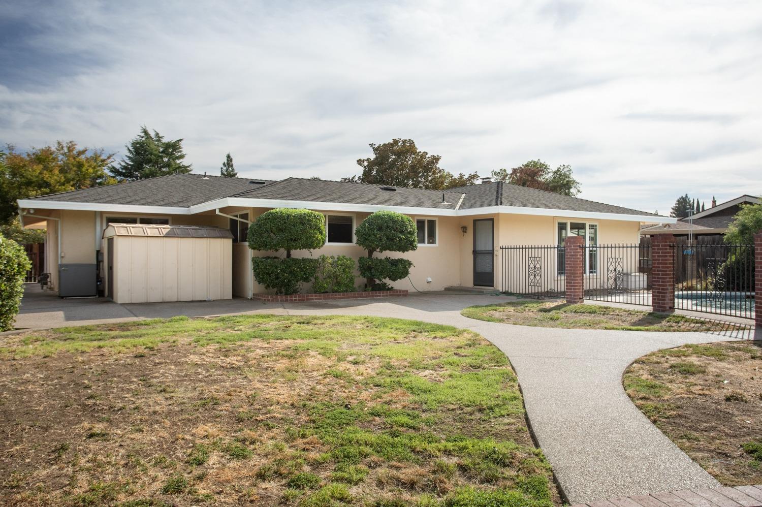 5009 Cowell Boulevard