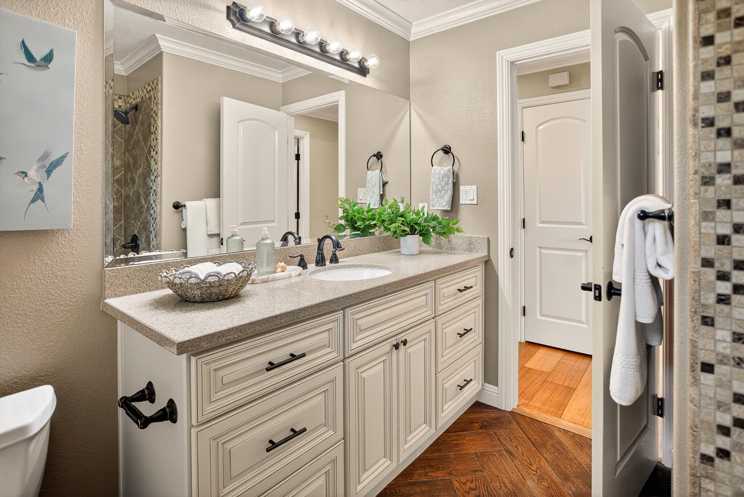 5024 Saddlewood Street