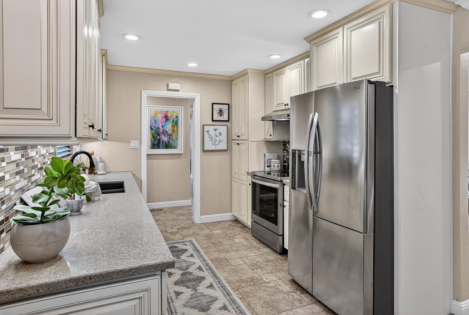 5024 Saddlewood Street