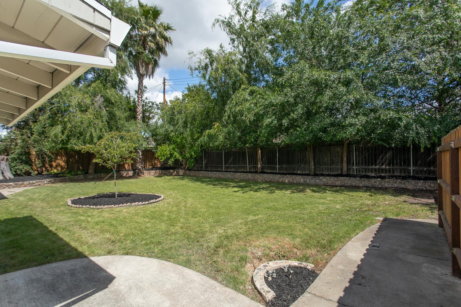 5024 Saddlewood Street