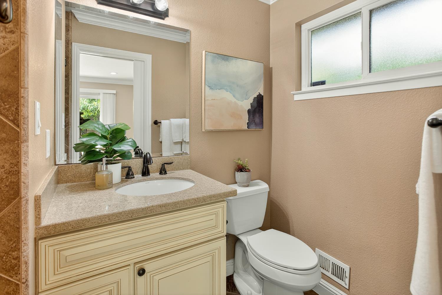 5024 Saddlewood Street