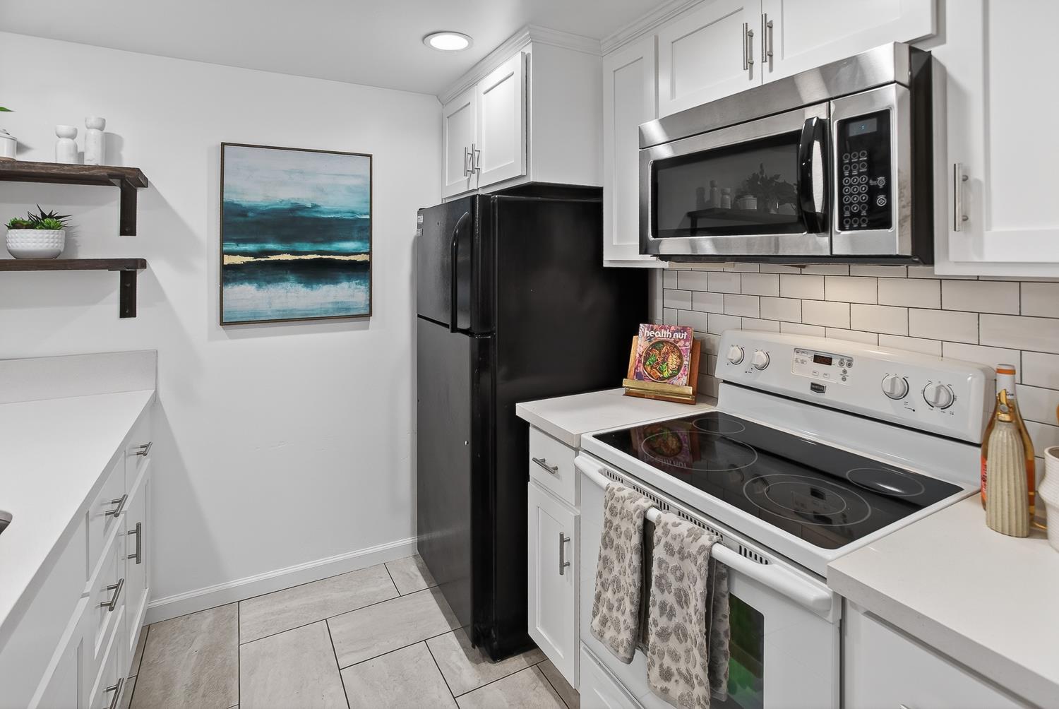 301 Roundtree Court