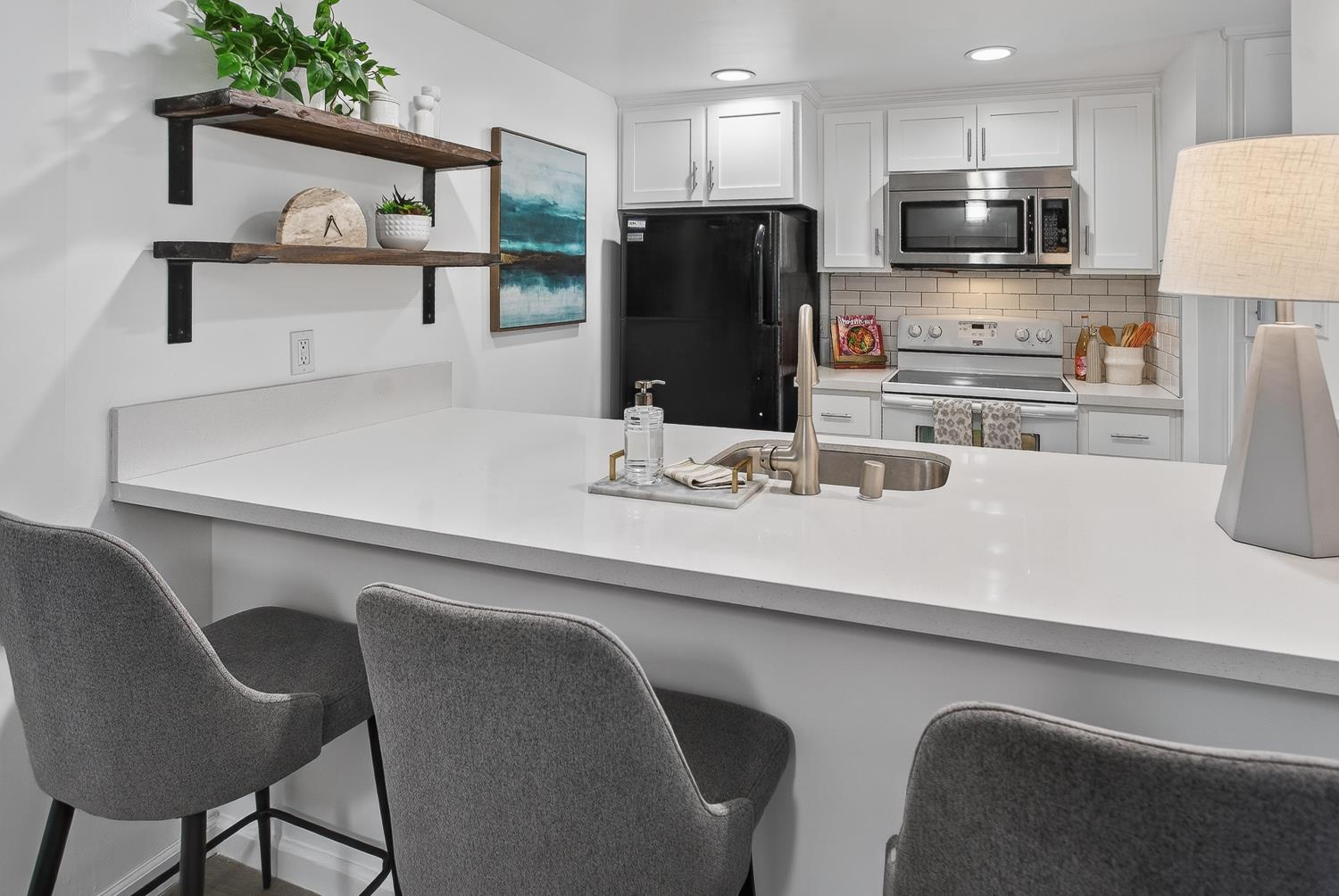 301 Roundtree Court