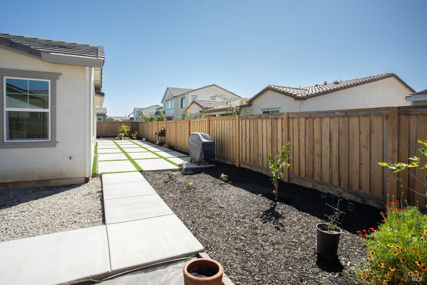 1210 Tufts Lane