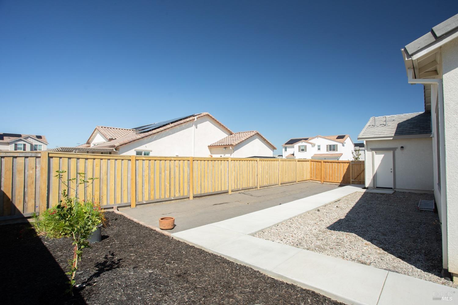 1210 Tufts Lane