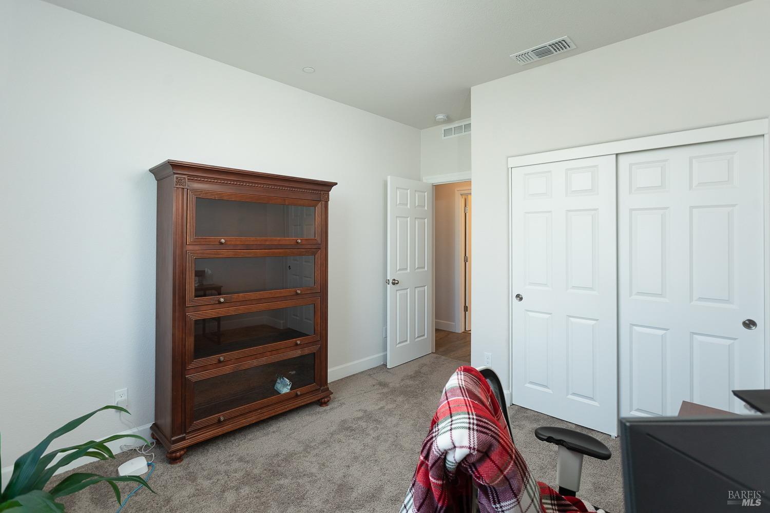 1210 Tufts Lane
