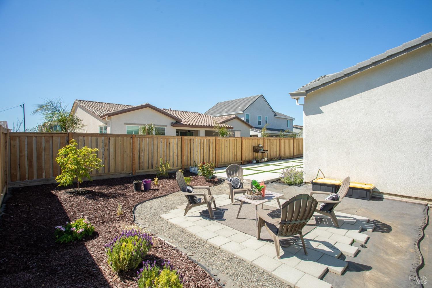 1210 Tufts Lane