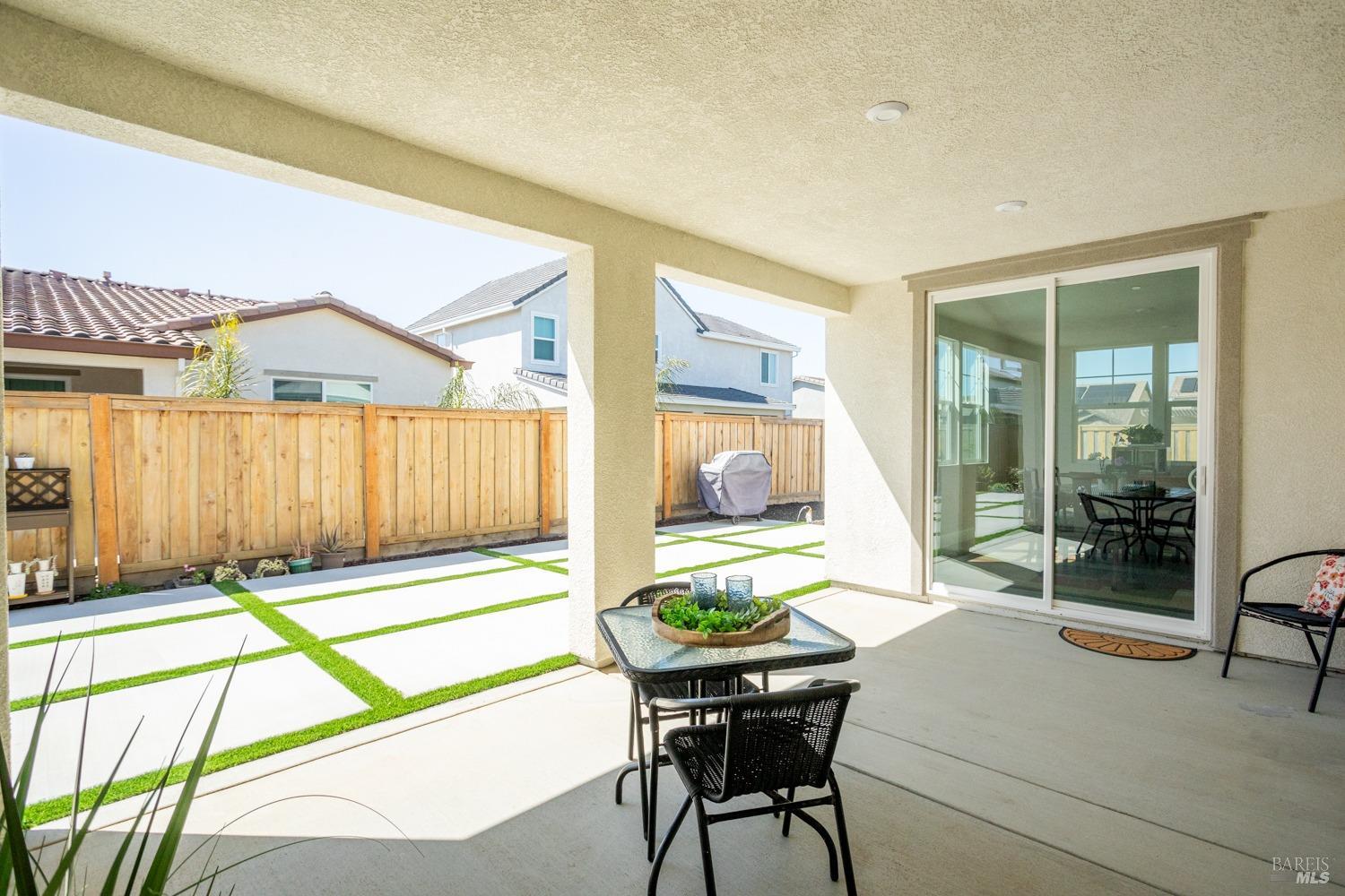 1210 Tufts Lane