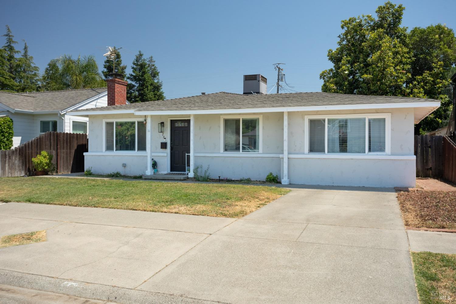 629 W C Street