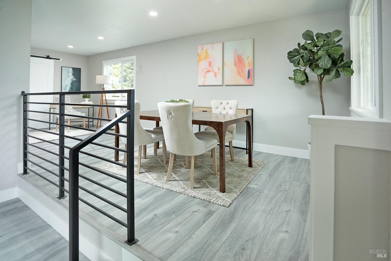 905 N Lincoln Street