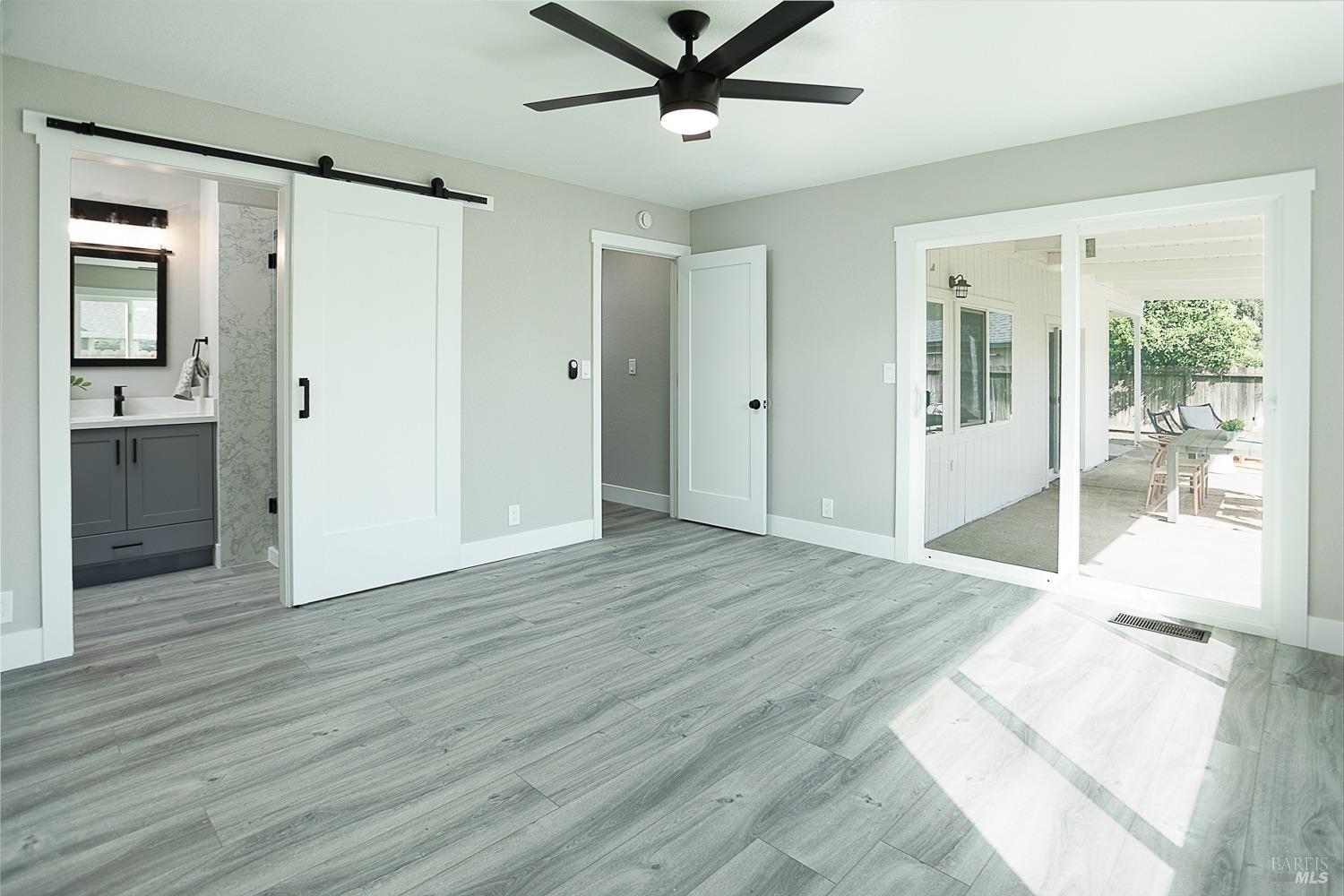 905 N Lincoln Street