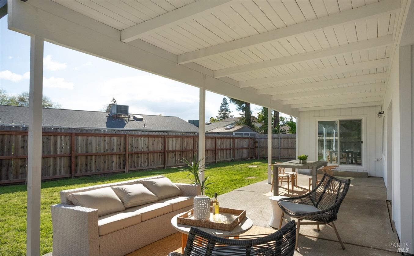 905 N Lincoln Street