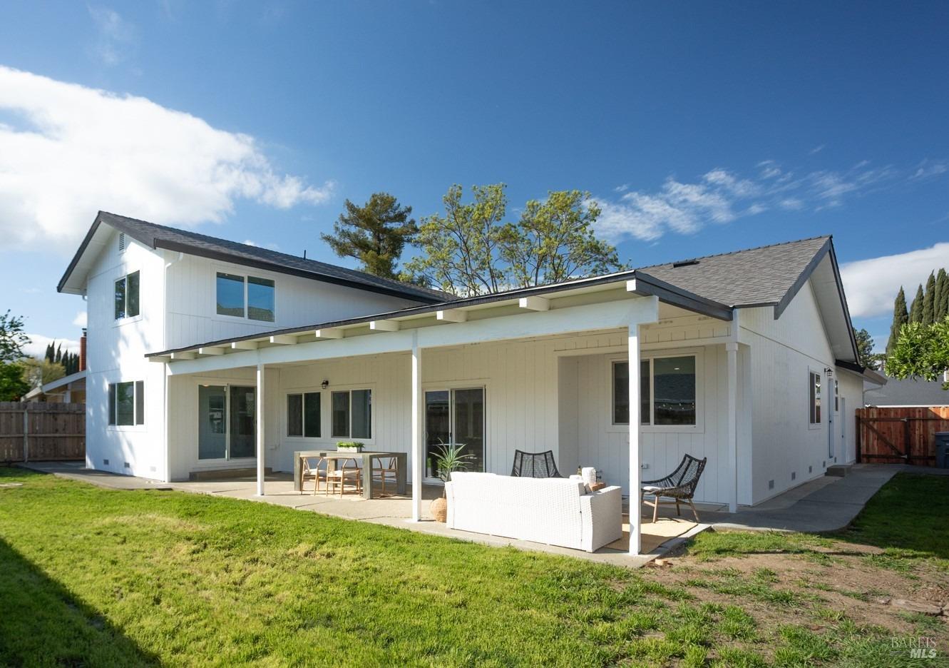 905 N Lincoln Street