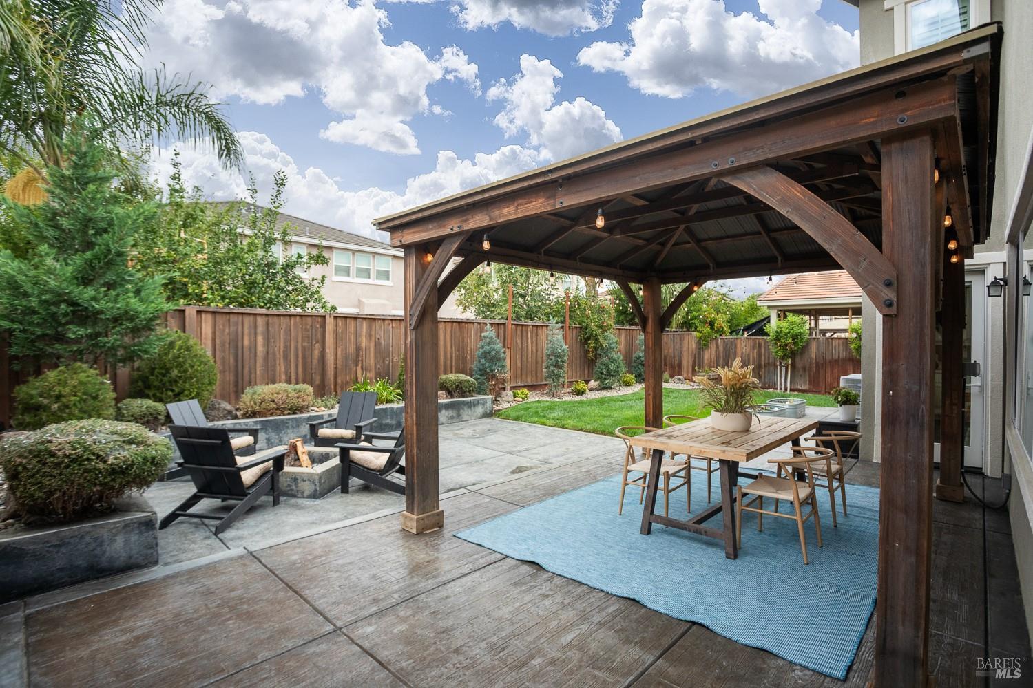 389 Parkfield Way