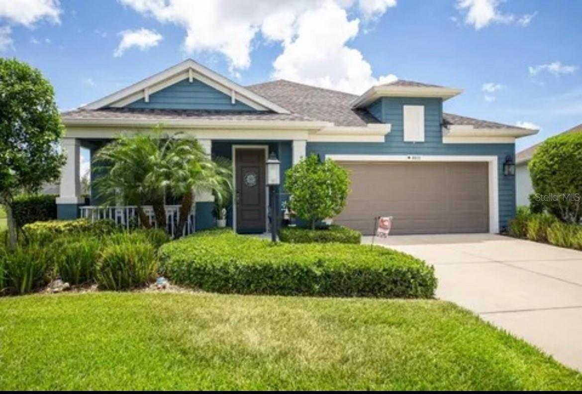 4011 COUNTRY WOOD PL