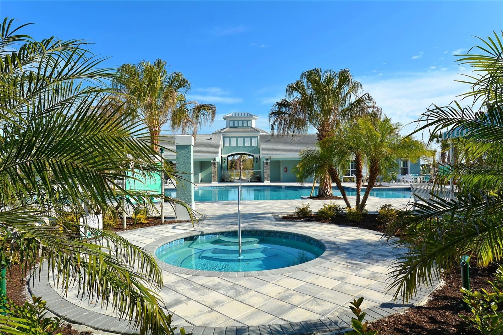 4011 COUNTRY WOOD PL