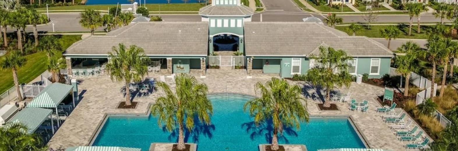 4011 COUNTRY WOOD PL