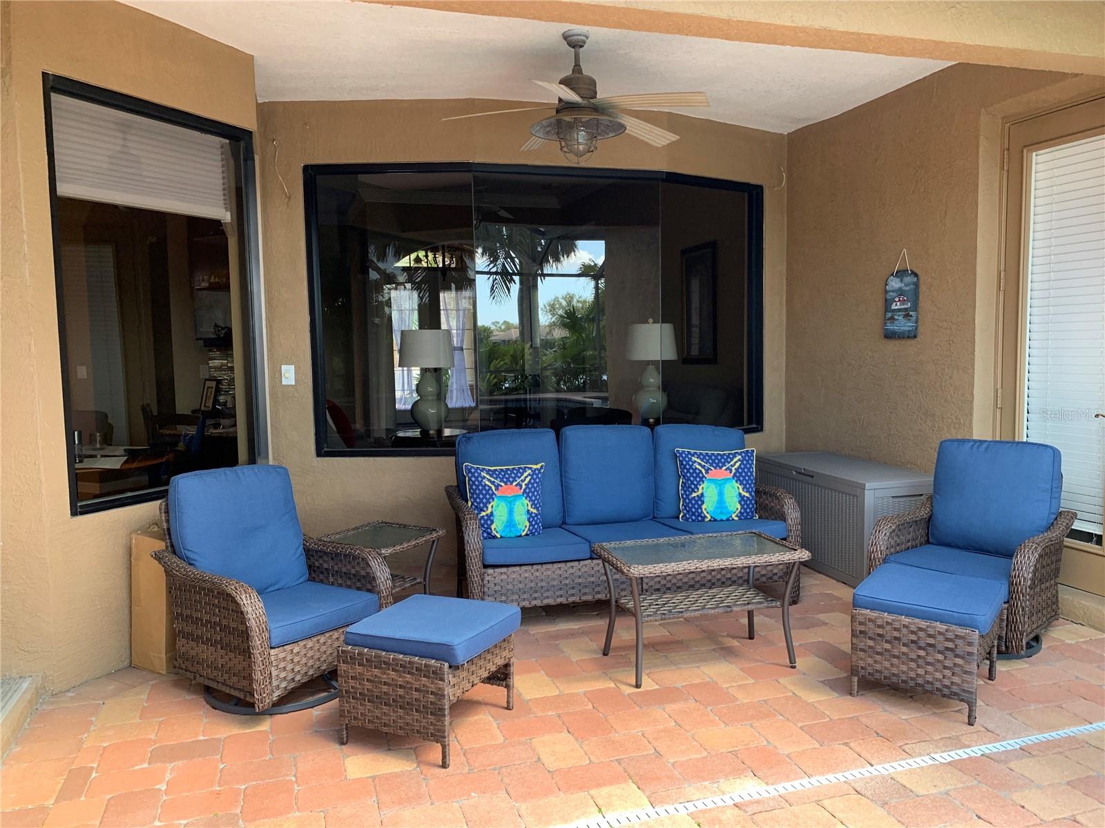 6828 HONEYSUCKLE TRL