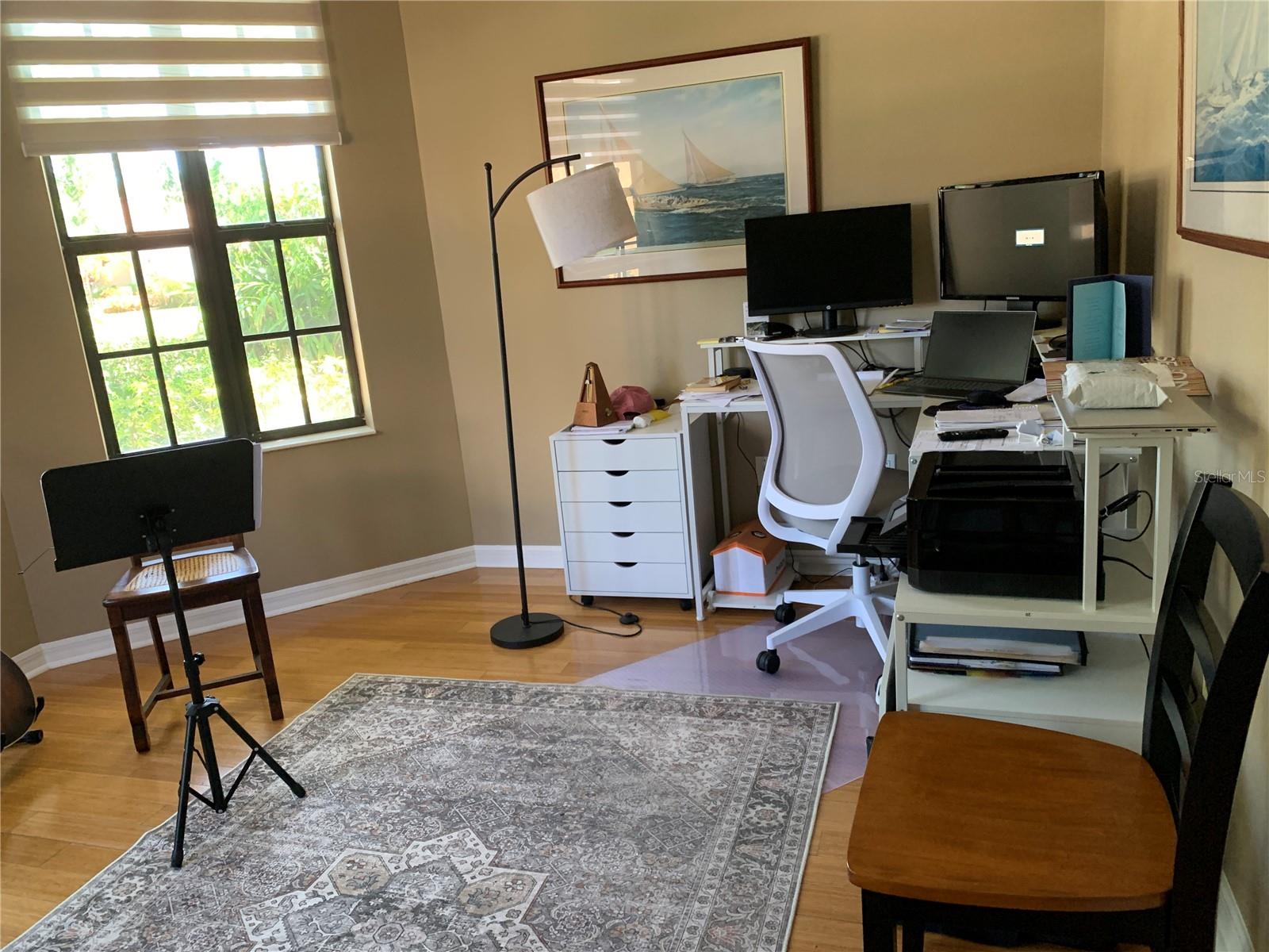 6828 HONEYSUCKLE TRL