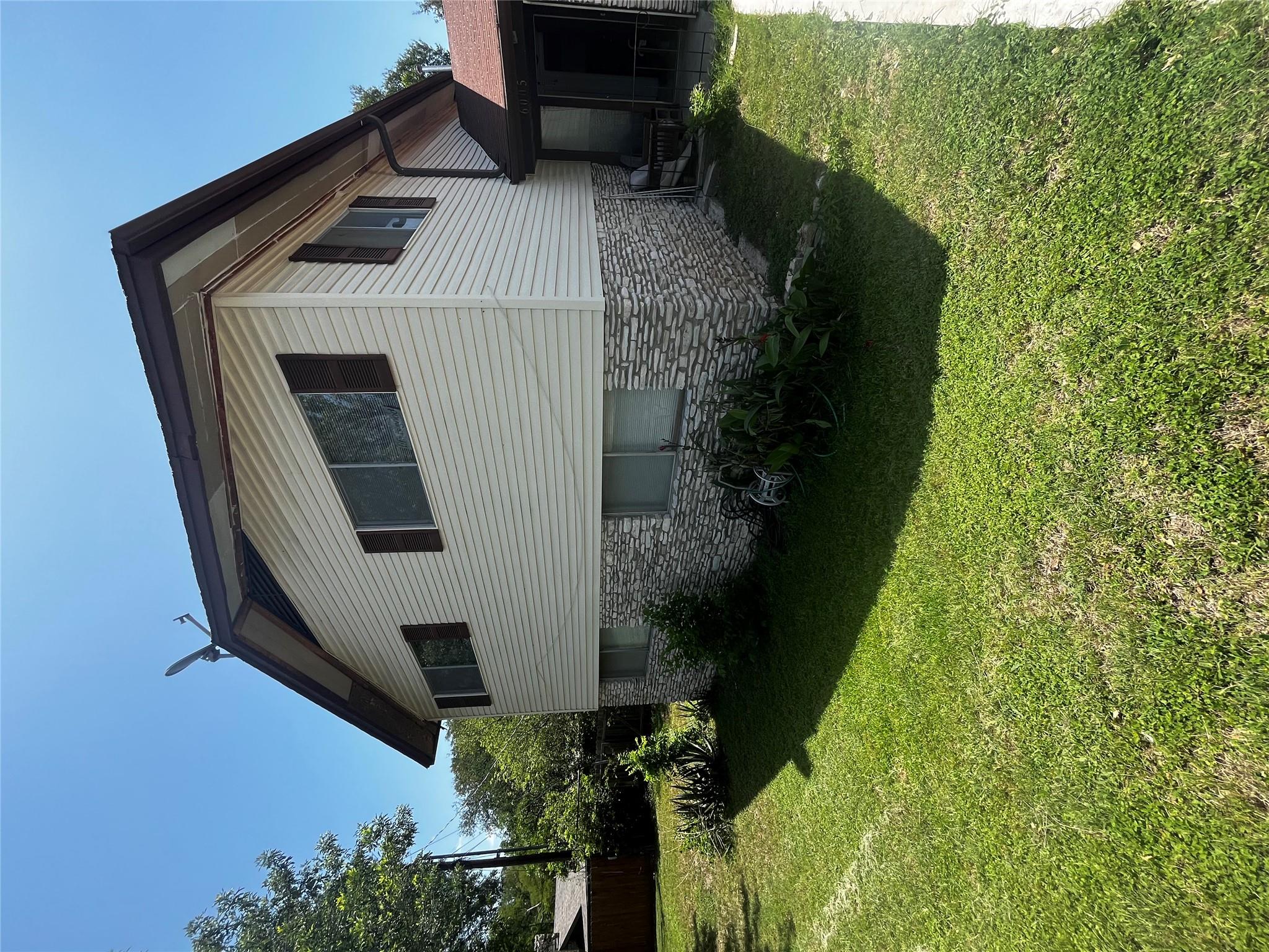 6005 Walnut Hills DR