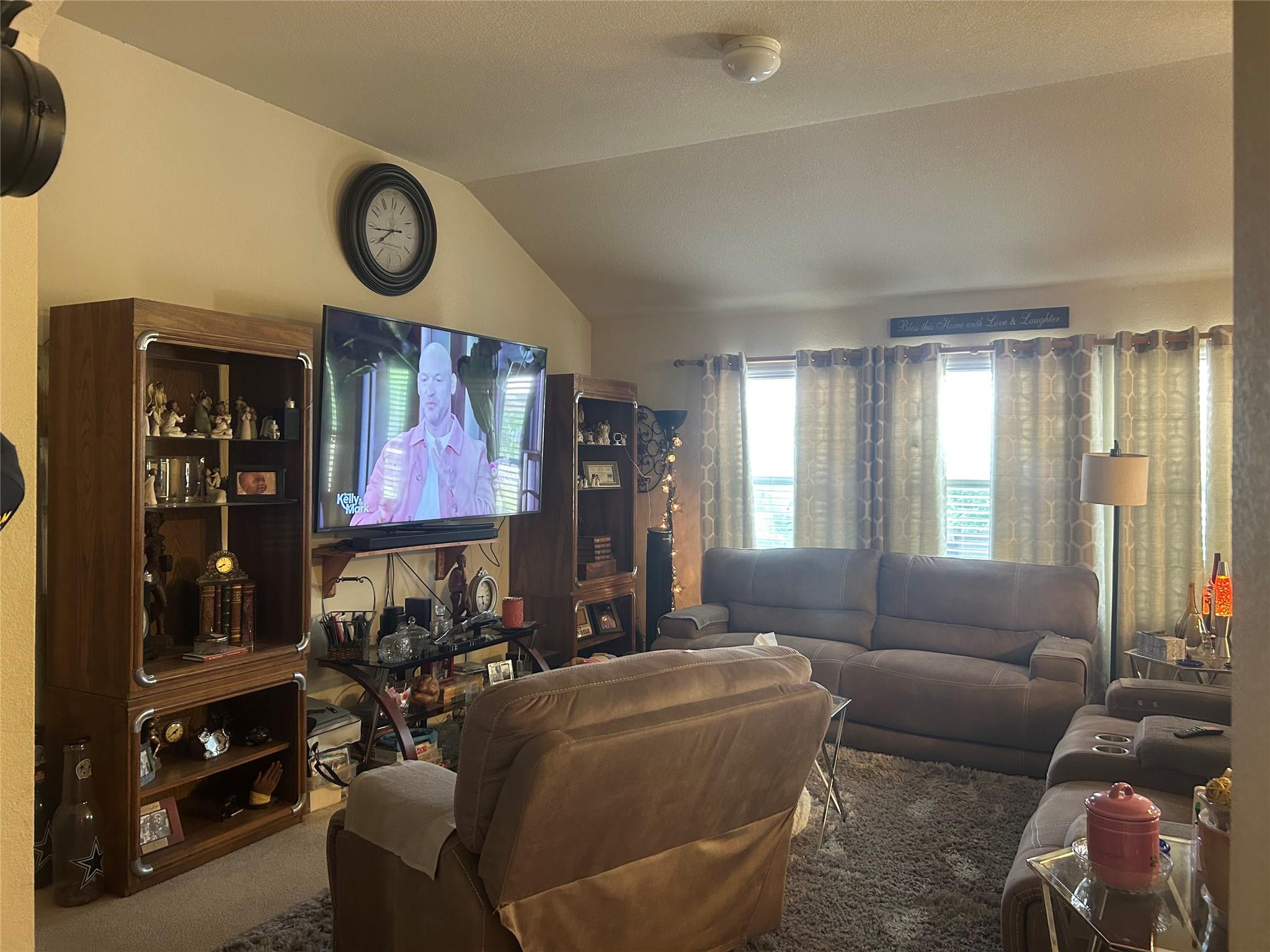 4703 Dorchester Heights LN