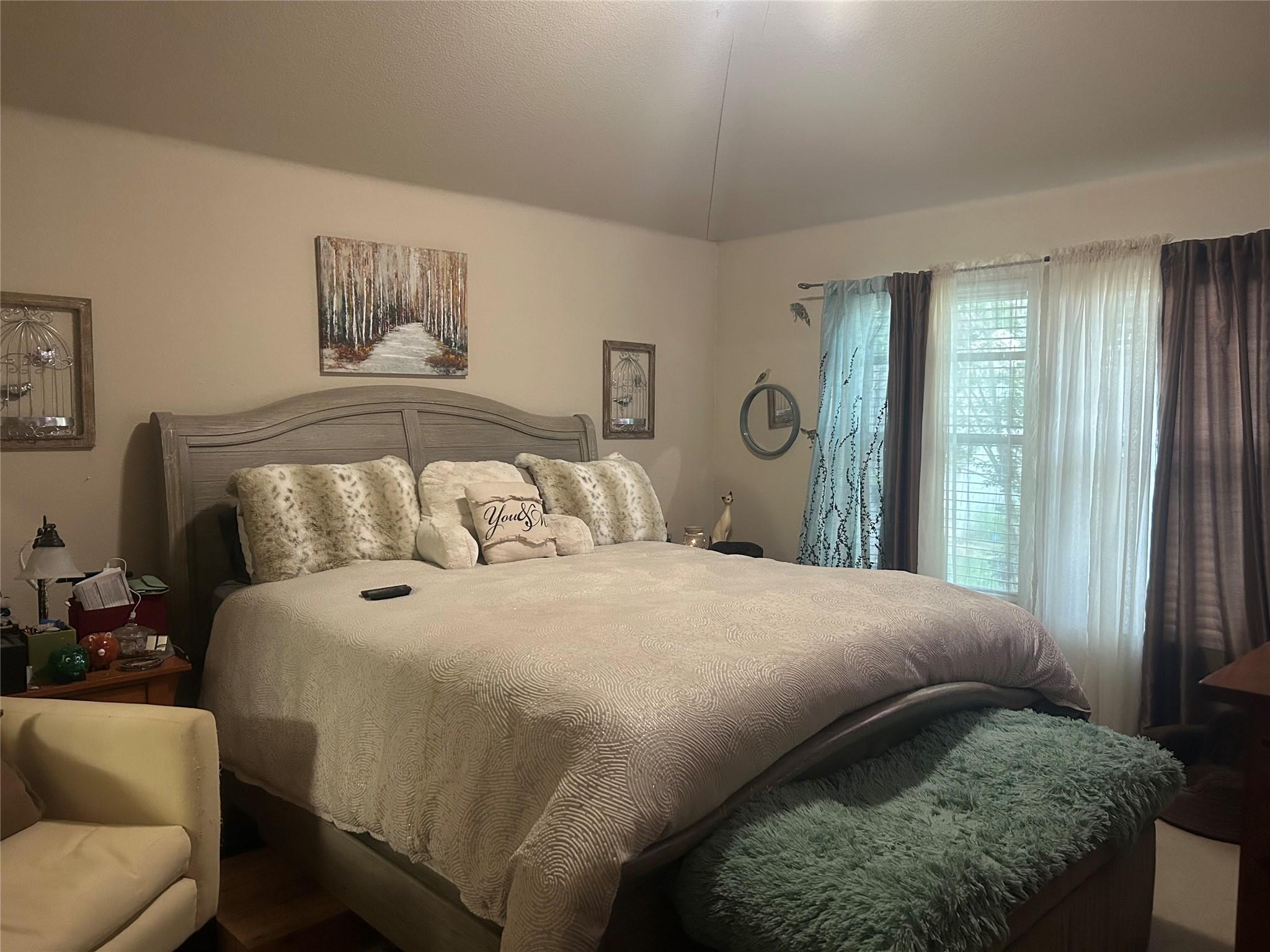 4703 Dorchester Heights LN