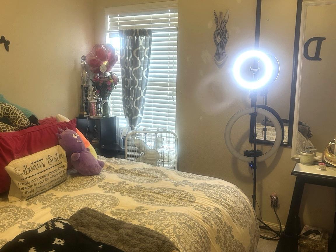 4703 Dorchester Heights LN