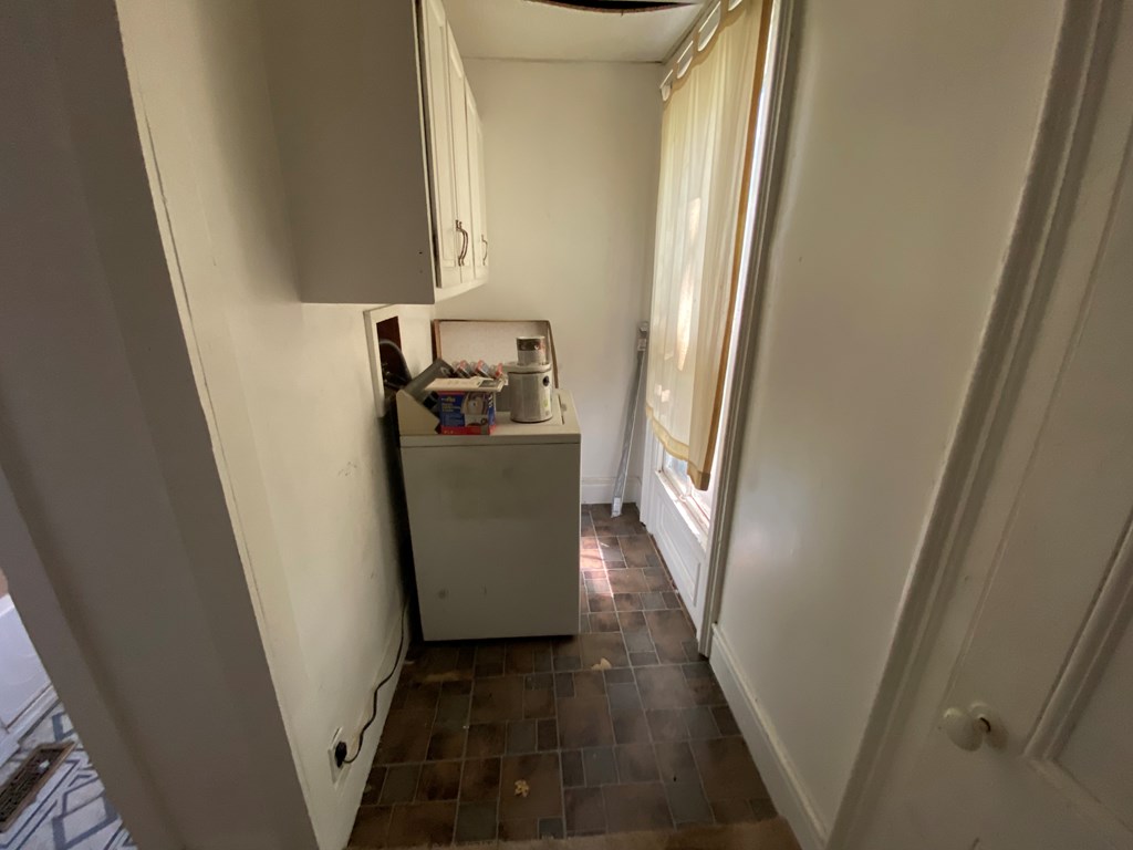 8411 Main Street