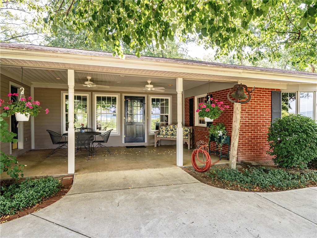 2820 Chase Road