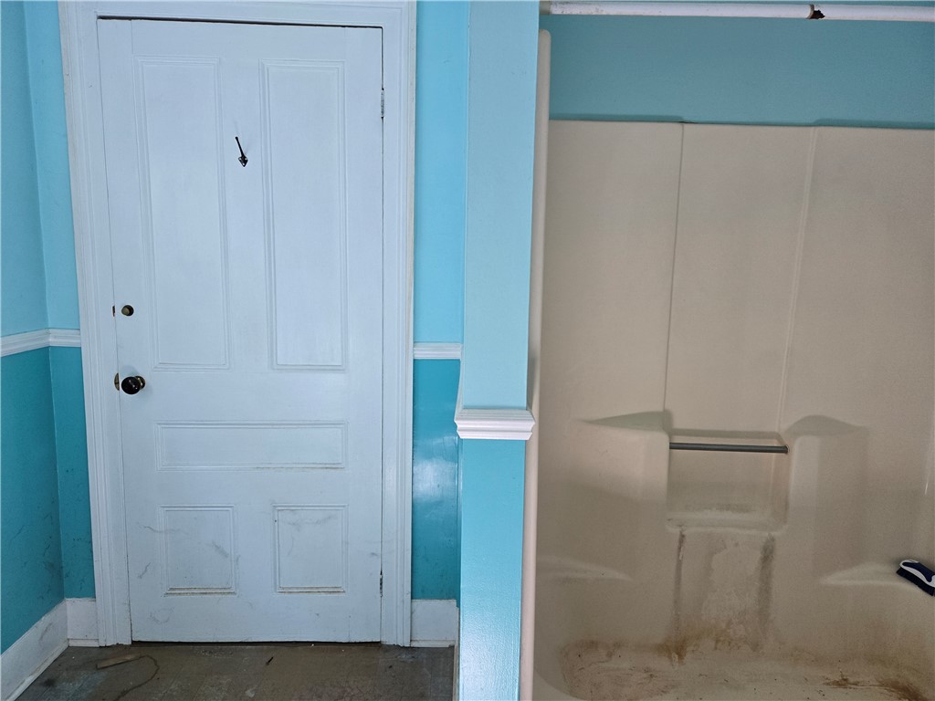 201 East South Street