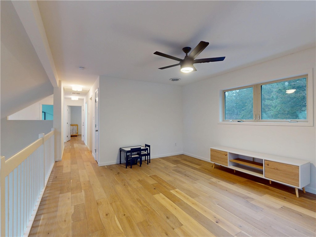 3809 Severne On Seneca